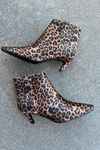 Lean Kitten Bootie- Leopard